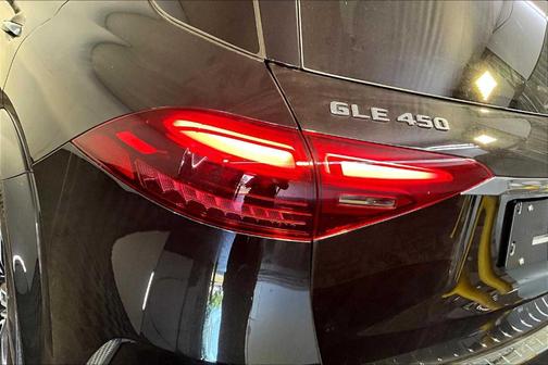 2025 Mercedes-Benz GLE 450 4MATIC