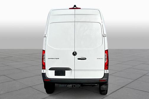 2025 Mercedes-Benz Sprinter 2500
