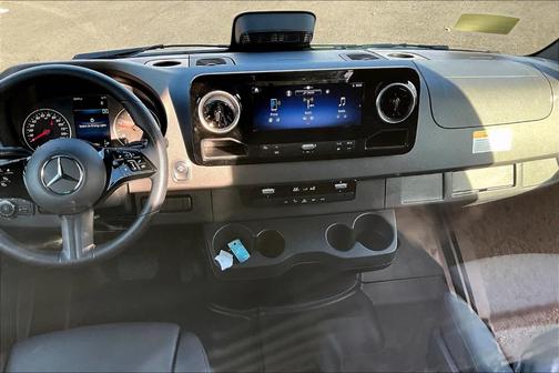 2025 Mercedes-Benz Sprinter 2500