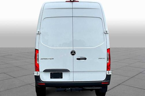 2025 Mercedes-Benz Sprinter 2500