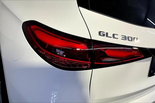 2026 Mercedes-Benz GLC 300 Base 4MATIC