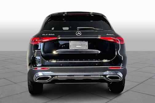 2026 Mercedes-Benz GLC 300 Base 4MATIC