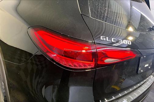 2026 Mercedes-Benz GLC 300 Base 4MATIC