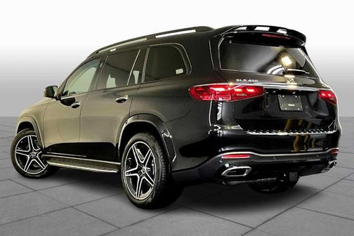 2026 Mercedes-Benz GLS 450 