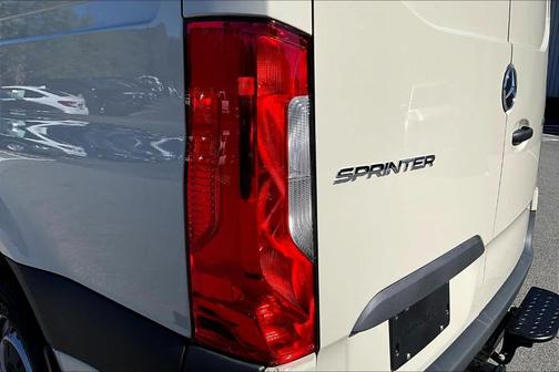 2026 Mercedes-Benz Sprinter 2500 