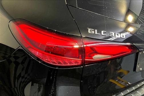 2026 Mercedes-Benz GLC 300 Base 4MATIC