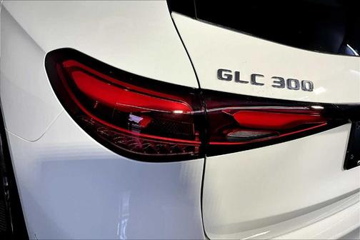 2025 Mercedes-Benz GLC 300 Base 4MATIC