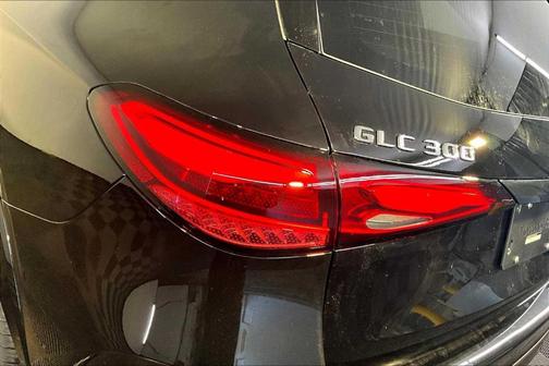 2026 Mercedes-Benz GLC 300 Base 4MATIC