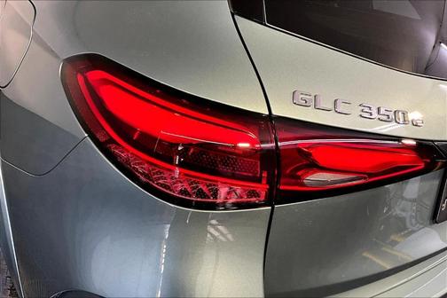 2025 Mercedes-Benz GLC 350e Base 4MATIC