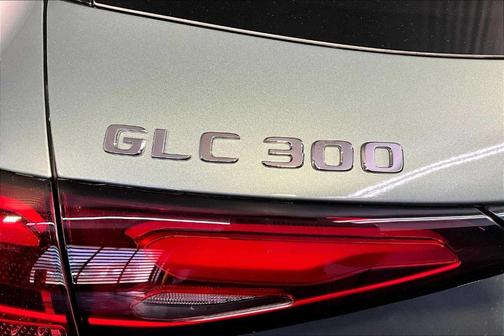 2026 Mercedes-Benz GLC 300 Base 4MATIC