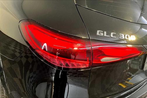 2025 Mercedes-Benz GLC 300 Base 4MATIC