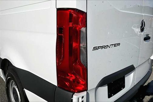 2025 Mercedes-Benz Sprinter 2500 