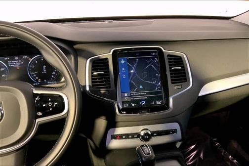 2018 Volvo XC90 T5 Momentum