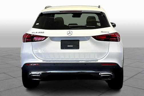 2025 Mercedes-Benz GLA 250 Base 4MATIC