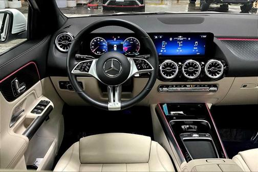 2025 Mercedes-Benz GLA 250 Base 4MATIC