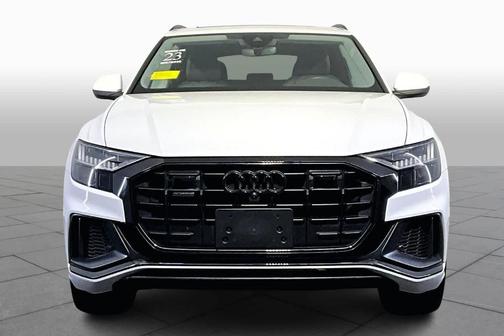2023 Audi Q8 55 Premium Plus