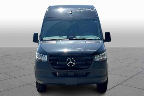 2025 Mercedes-Benz Sprinter 2500