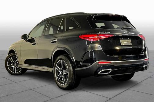 2026 Mercedes-Benz GLC 300 Base 4MATIC
