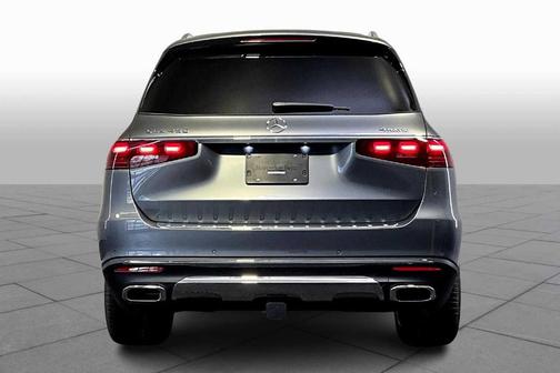 2026 Mercedes-Benz GLS 450 