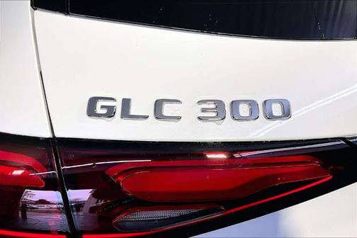 2026 Mercedes-Benz GLC 300 Base 4MATIC