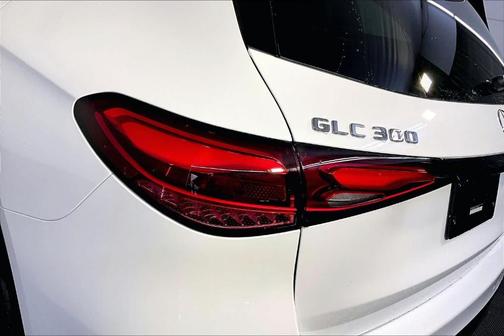 2026 Mercedes-Benz GLC 300 Base 4MATIC