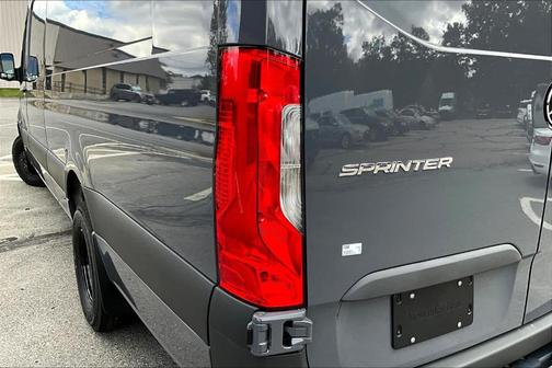 2025 Mercedes-Benz Sprinter 3500XD High Roof