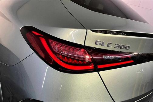 2026 Mercedes-Benz GLC 300 Base 4MATIC