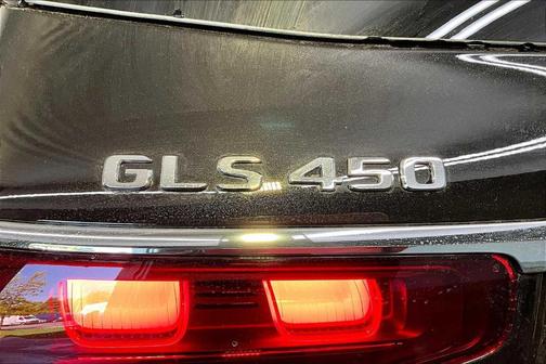 2025 Mercedes-Benz GLS 450 4MATIC