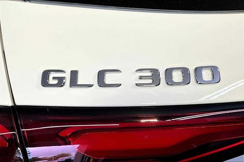 2025 Mercedes-Benz GLC 300 Base 4MATIC