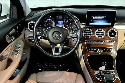 2016 Mercedes-Benz C-Class C 300