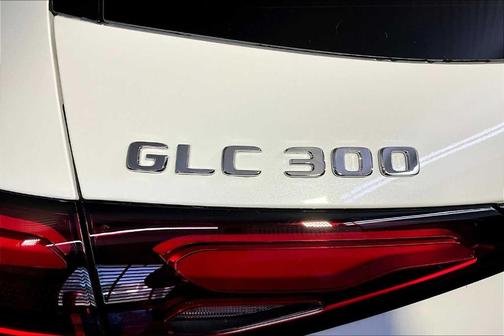 2026 Mercedes-Benz GLC 300 Base 4MATIC