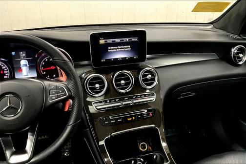 2019 Mercedes-Benz GLC 300 Base 4MATIC