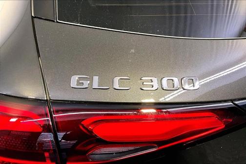 2026 Mercedes-Benz GLC 300 Base 4MATIC