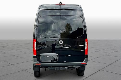 2026 Mercedes-Benz Sprinter 2500 Standard Roof