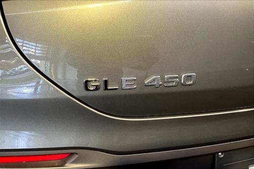 2026 Mercedes-Benz GLE 450 4MATIC