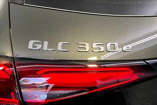 2025 Mercedes-Benz GLC 350e Base 4MATIC
