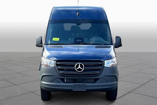 2025 Mercedes-Benz Sprinter 2500 