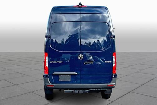 2025 Mercedes-Benz Sprinter 2500 