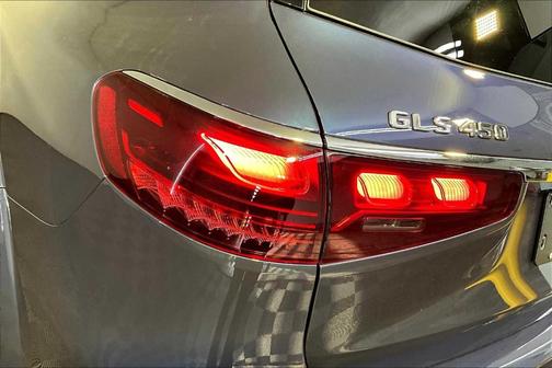 2026 Mercedes-Benz GLS 450 