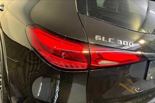 2026 Mercedes-Benz GLC 300 Base 4MATIC