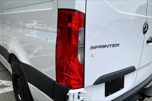 2025 Mercedes-Benz Sprinter 2500