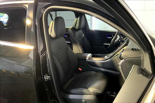 2025 Mercedes-Benz GLC 300 Base 4MATIC