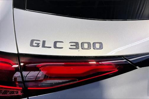 2026 Mercedes-Benz GLC 300 Base 4MATIC