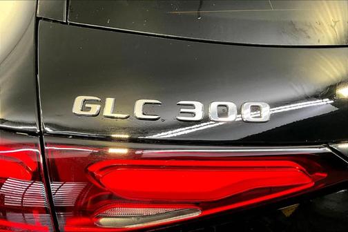 2025 Mercedes-Benz GLC 300 Base 4MATIC