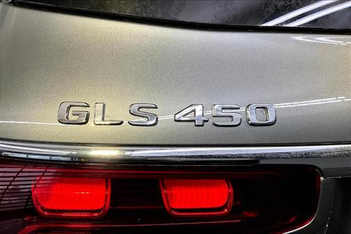 2025 Mercedes-Benz GLS 450 4MATIC