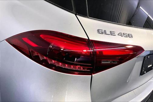 2026 Mercedes-Benz GLE 450 4MATIC