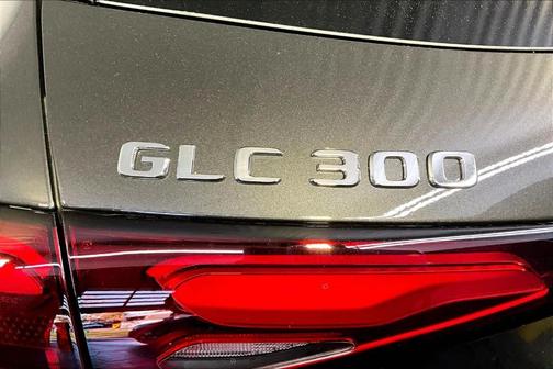 2026 Mercedes-Benz GLC 300 Base 4MATIC