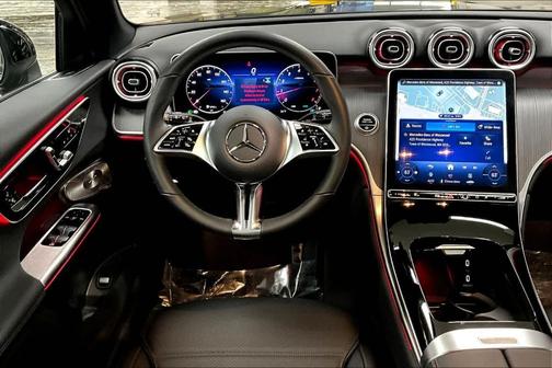 2025 Mercedes-Benz GLC 300 Base 4MATIC