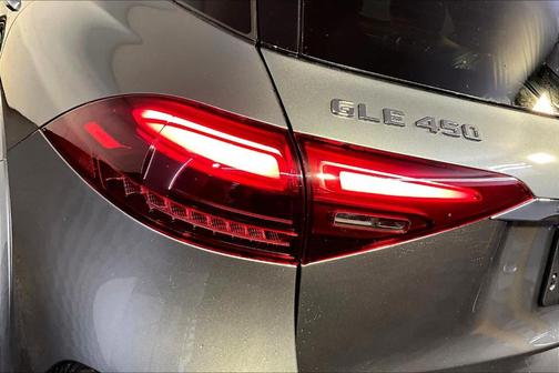 2026 Mercedes-Benz GLE 450 4MATIC