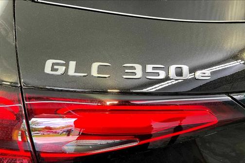 2025 Mercedes-Benz GLC 350e Base 4MATIC